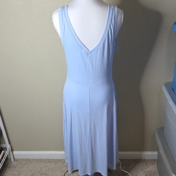 NWOT A New Day Sky Blue V-Neck Midi Dress With Pockets - Picture 2 of 5